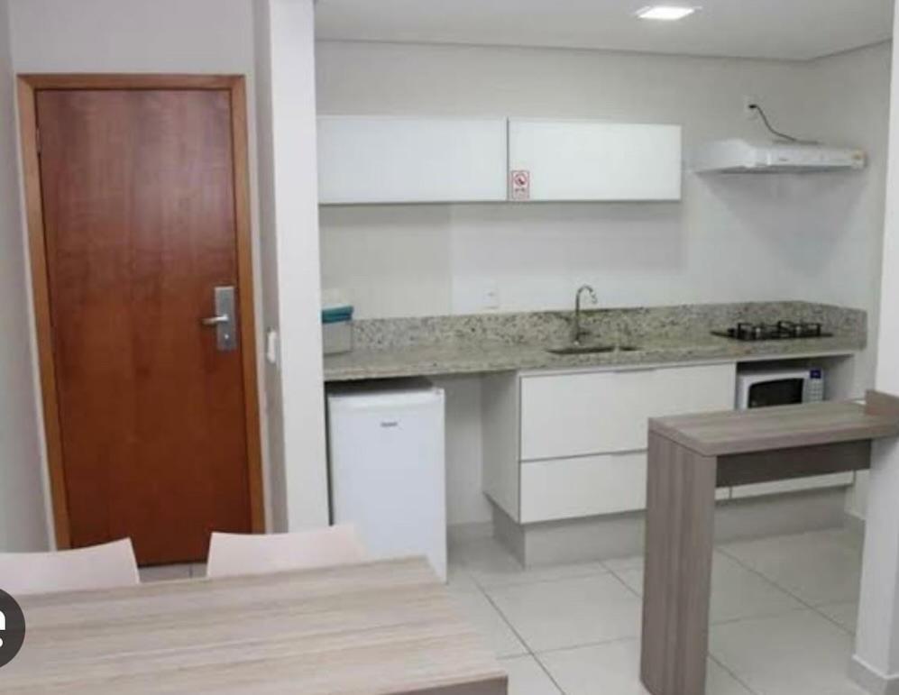 Atrium 2o Andar Cl Apartment Caldas Novas